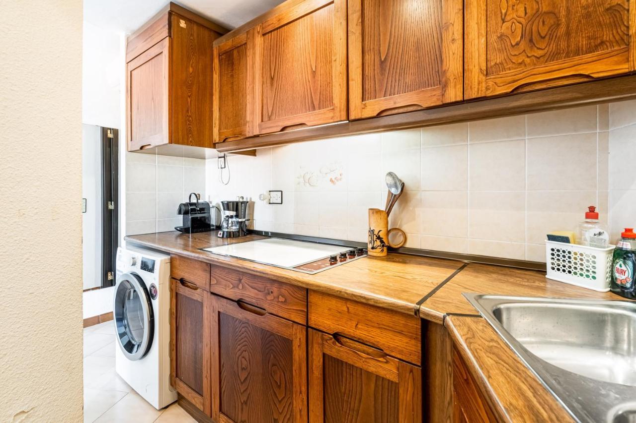 Welcs Apartamento 010 Emp Con Vistas Al Puerto เอมปูเรียบราบา ภายนอก รูปภาพ