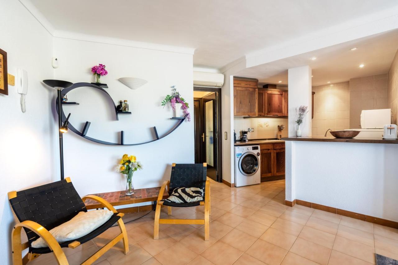 Welcs Apartamento 010 Emp Con Vistas Al Puerto เอมปูเรียบราบา ภายนอก รูปภาพ